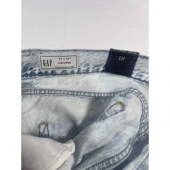Gap Size 12 Low Rise Stride Wide Leg Light Wash Blue Jeans NWT - Picture 3 of 6